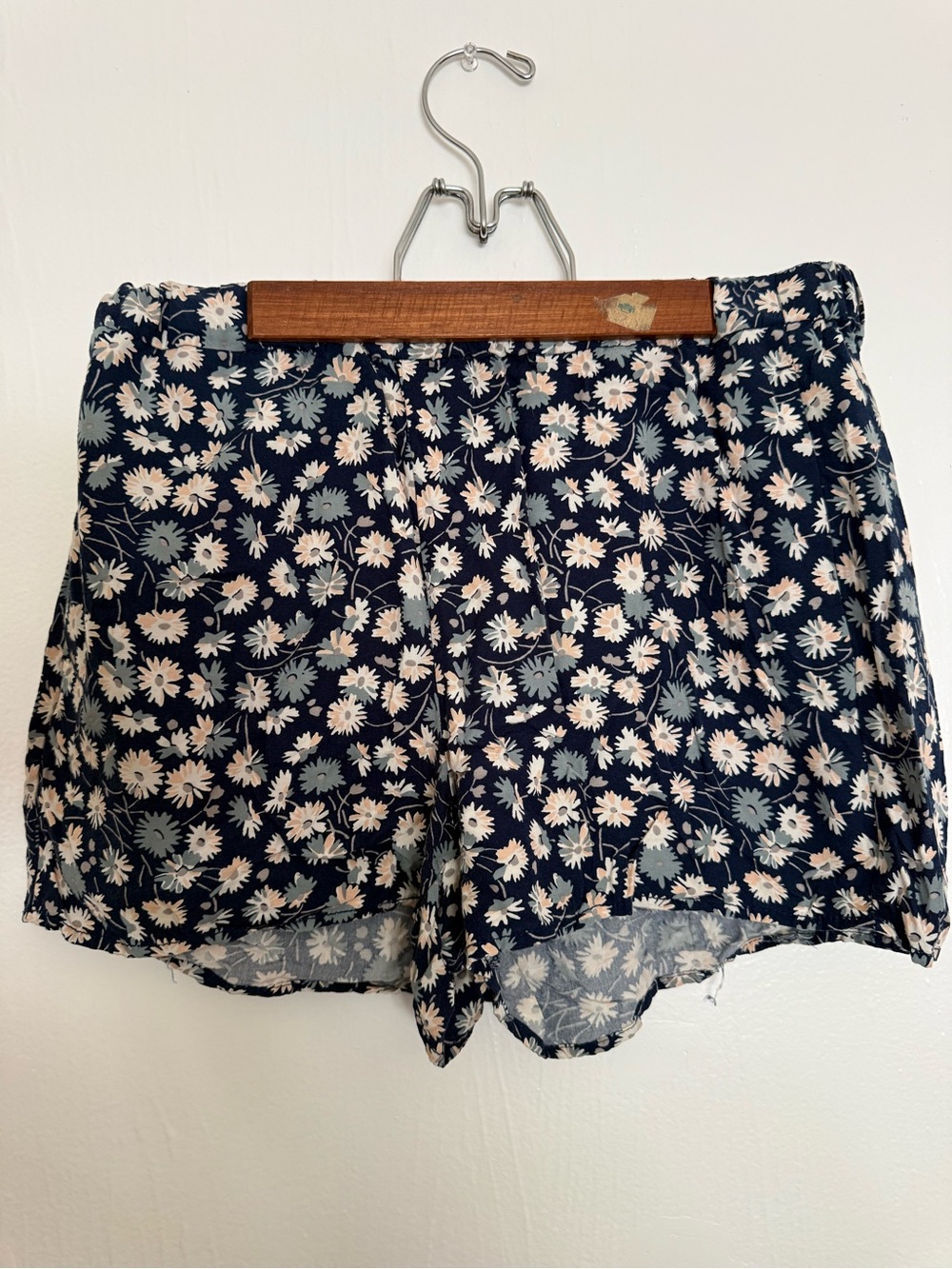 Madewell Navy Floral Relaxed Shorts